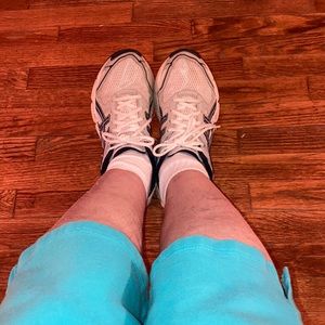 Meet your Posher, Joyce